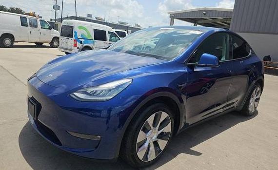 TESLA MODEL Y 2021 5YJYGDEE8MF157258 image